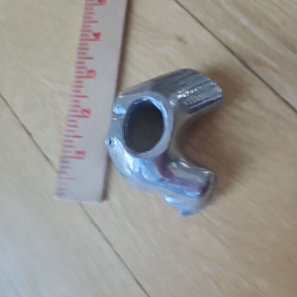 Vintage Pewter Napkin Rings Farmhouse Animal Set Of 2- Rabbit & Chicken - Picture 13 of 15